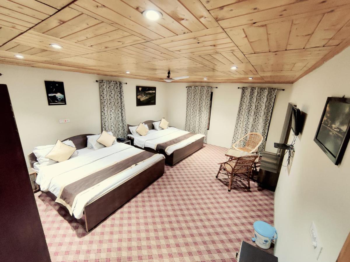 Hotel Sheesha Residency Srīnagar Exterior foto